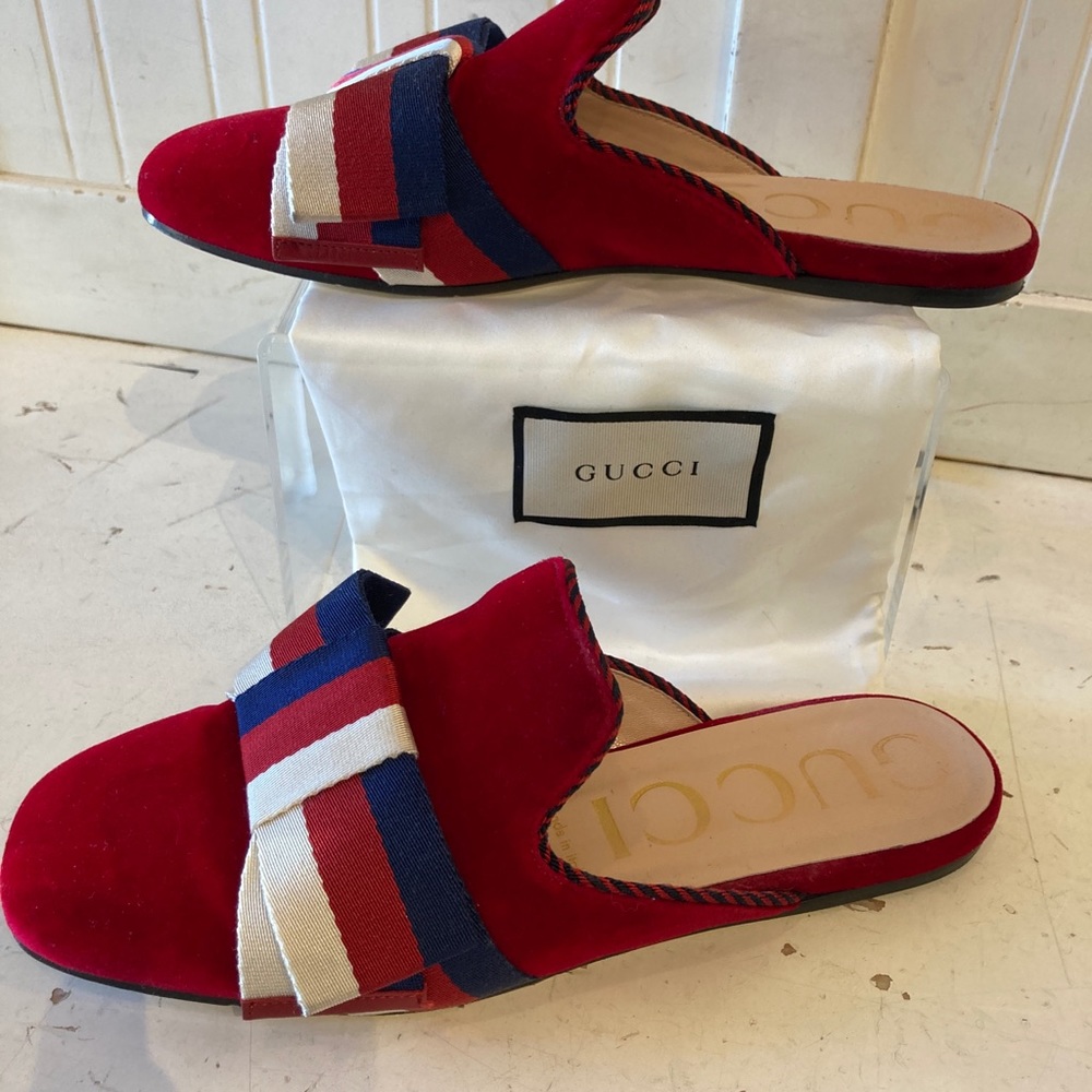 Gucci slides